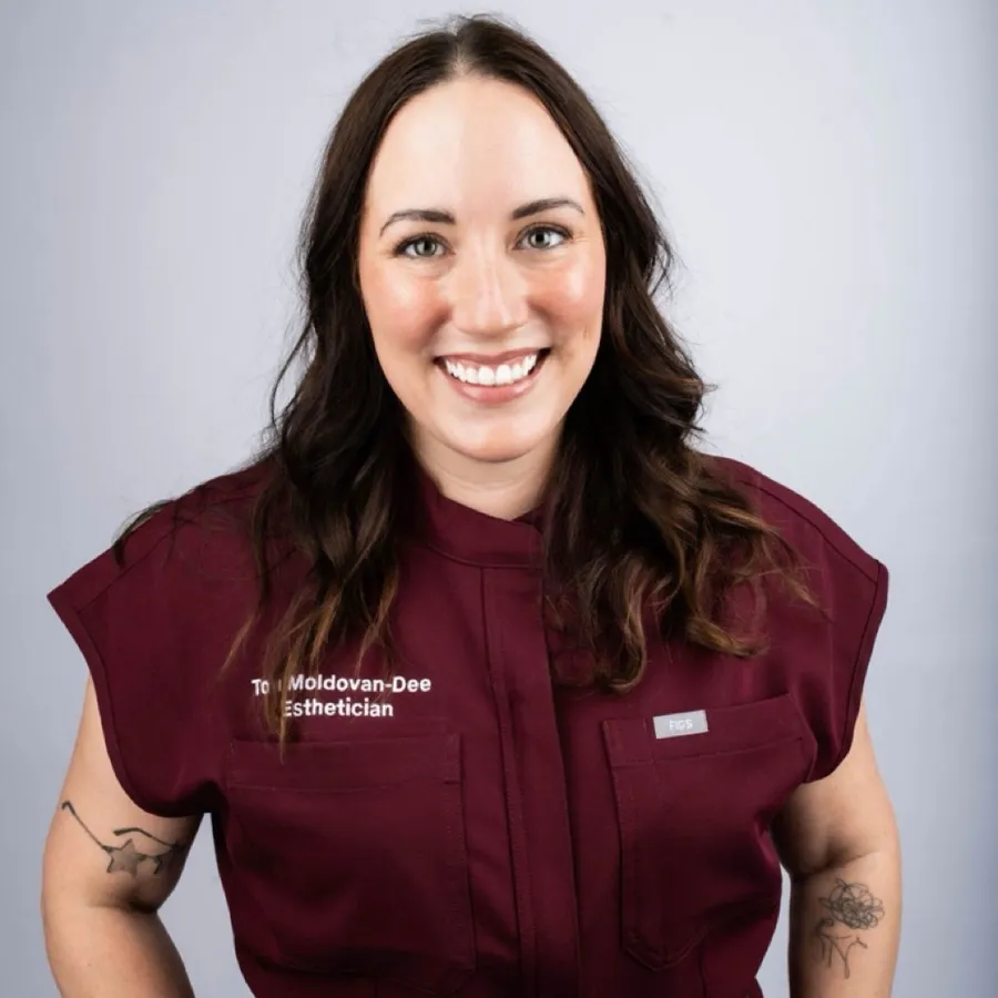 Tori, a specialist at Kató Beauty